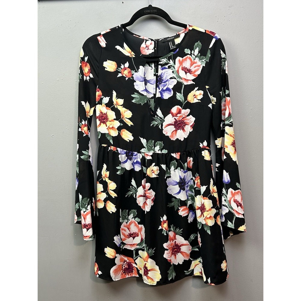 Forever 21 Dress Womens Medium Black Tan Floral Long Sleeve‎ Flared Sleeve